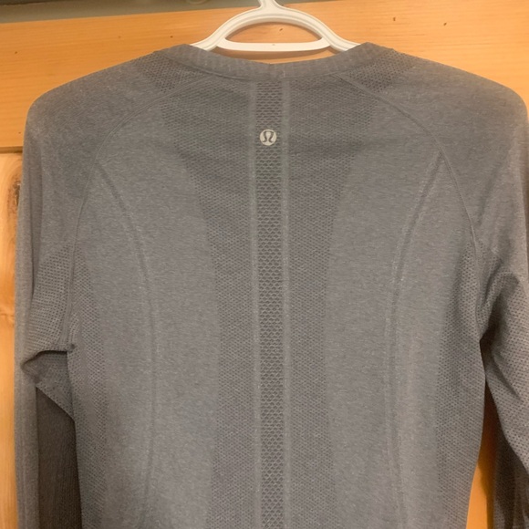 Older style lulu swiftly tech - Picture 2 of 2